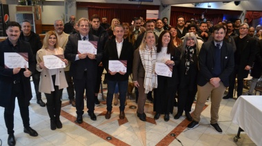 Presentación de la Escuela de Formación, Debate y Análisis Político en Tigre