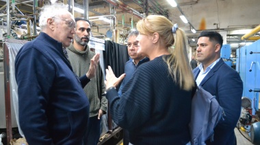 Margarita Stolbizer recorrió fábricas en San Martín junto al referente José Rodriguez