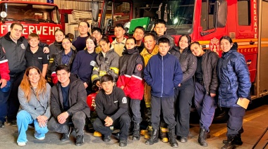 Abigail Mercado acompañó a los cadetes de Bomberos Voluntarios de Don Torcuato