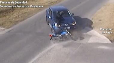 Impactó de frente contra una camioneta y fue asistido rápidamente por el Sistema de Protección Ciudadana: se encuentra fuera de peligro