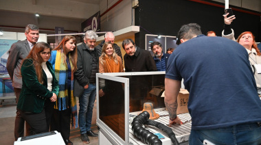 Fernando Moreira inauguró la Expo Ciudad PyME 2025