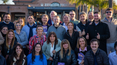 Valenzuela visitó Tigre en su recorrida por la Primera: “No funciona el modelo populista empobrecedor del kirchnerismo”