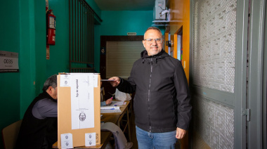 Votó Diego Valenzuela: "Está en discusión en qué provincia y en qué país queremos vivir"