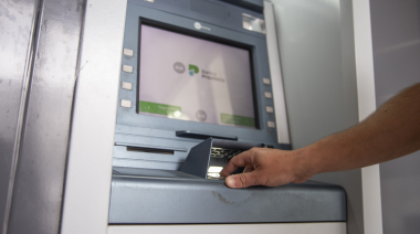 Tres de Febrero elimina la tasa al cajero automático y profundiza la simplificación tributaria