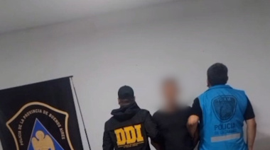 La Policía de la Ciudad capturó a dos prófugos buscados por abuso sexual, uno con pedido de captura internacional