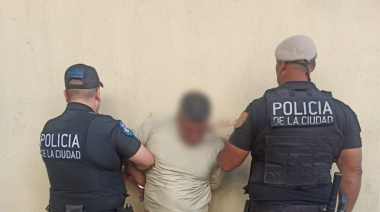 La Policía de la Ciudad salvó la vida de una mujer atacada por su ex pareja en Constitución. El agresor fue detenido