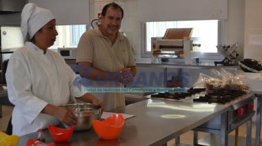 UTHGRA San Martín impulsó un taller de Pascuas abierto a la comunidad