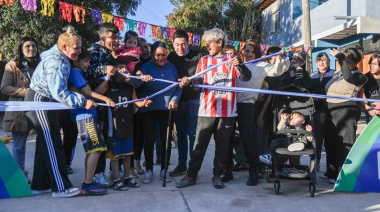 Nardini inauguró la primera etapa de pavimentación en el Barrio Primaveral