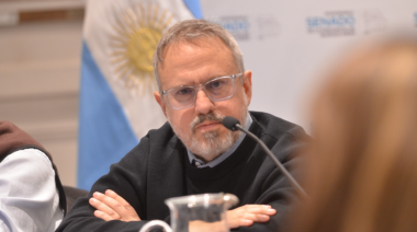 Diego Valenzuela defendió el fin de los intermediarios en los planes sociales
