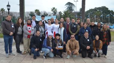 Vecinos de Tigre celebraron el Día de la Independencia con escarapelas, cultura y un mensaje de solidaridad