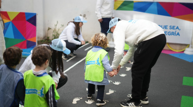 Se inauguró en el Jardín n°8 de Vicente López el primer patio adaptado Joy of moving