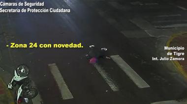 Impactante choque terminó con un motociclista volando por el aire: está fuera de peligro