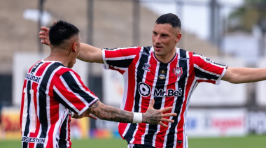 Chacarita respiró en el momento justo: goleó a Quilmes y cortó seis fechas sin ganar