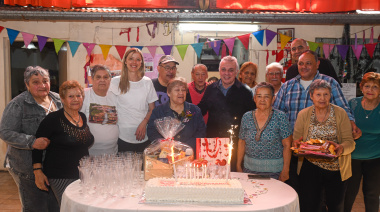 Julio Zamora acompañó el aniversario 27 del “Centro de Jubilados y Pensionados Manantial de Vida”