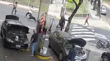 Brutal pelea en Constitución: lo apuñaló en el cuello, lo mató y escapó