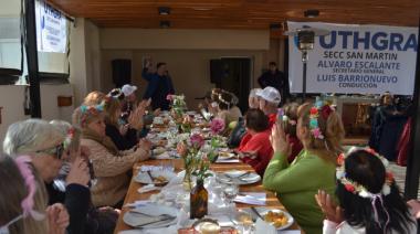 UTHGRA San Martín homenajeó a sus jubilados con una celebración en la seccional