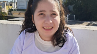 Alma tiene 14 años, vive en San Martín y necesita reunir US$60.000 para viajar a México