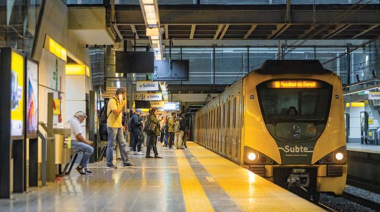 Feriado del 12 de octubre: cómo funcionarán el subte, hospitales, estacionamiento y otros servicios en CABA