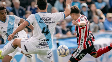 Chacarita pisó fuerte en el Beranger y se llevó un triunfazo sobre la hora