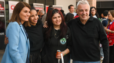 Julio Zamora recorrió la Expo CUT Universidades 2026 junto a centenares de estudiantes