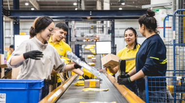 Mercado Libre inauguró su megacentro logístico en Escobar y proyecta crear 1.300 empleos