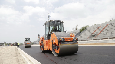 El Autódromo de Buenos Aires empezó a asfaltar su nueva pista y apunta al regreso de la Fórmula 1