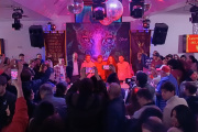 Las Fuerzas del Cielo desembarcaron en San Martín con un fuerte respaldo juvenil y mensajes hacia la interna libertaria