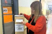 Votó Analia Mairano: "Mientras algunos discuten desde la grieta, nosotros escuchamos desde la vereda"