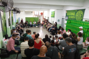 Multitudinario plenario de delegados en ATE San Martín