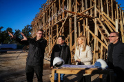 Nardini recibió a Magario y visitaron las obras del futuro Distrito Malvinas