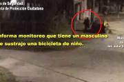 Hurtó una bicicleta de niño en la madrugada y quedó detenido por el COT