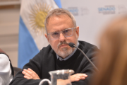 Diego Valenzuela defendió el fin de los intermediarios en los planes sociales