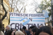 Dirigentes del PJ de Tres de Febrero participaron de una jornada de apoyo a Cristina Kirchner frente a su domicilio