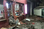 Tragedia en Mar del Plata: una camioneta volcó, embistió a varias personas y una murió