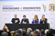 Kicillof volvió a apuntar contra Milei y llamó al peronismo a “construir una alternativa política”