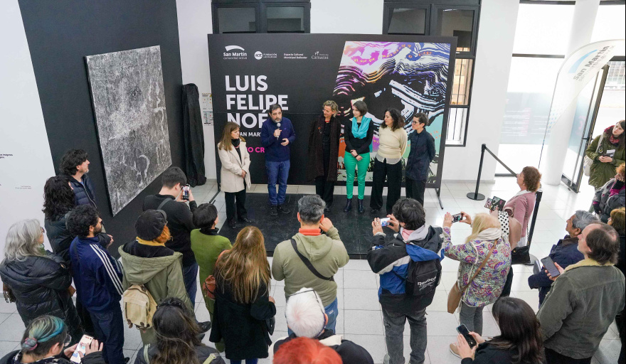 San Martín inauguró una gran muestra de Luis Felipe Noé